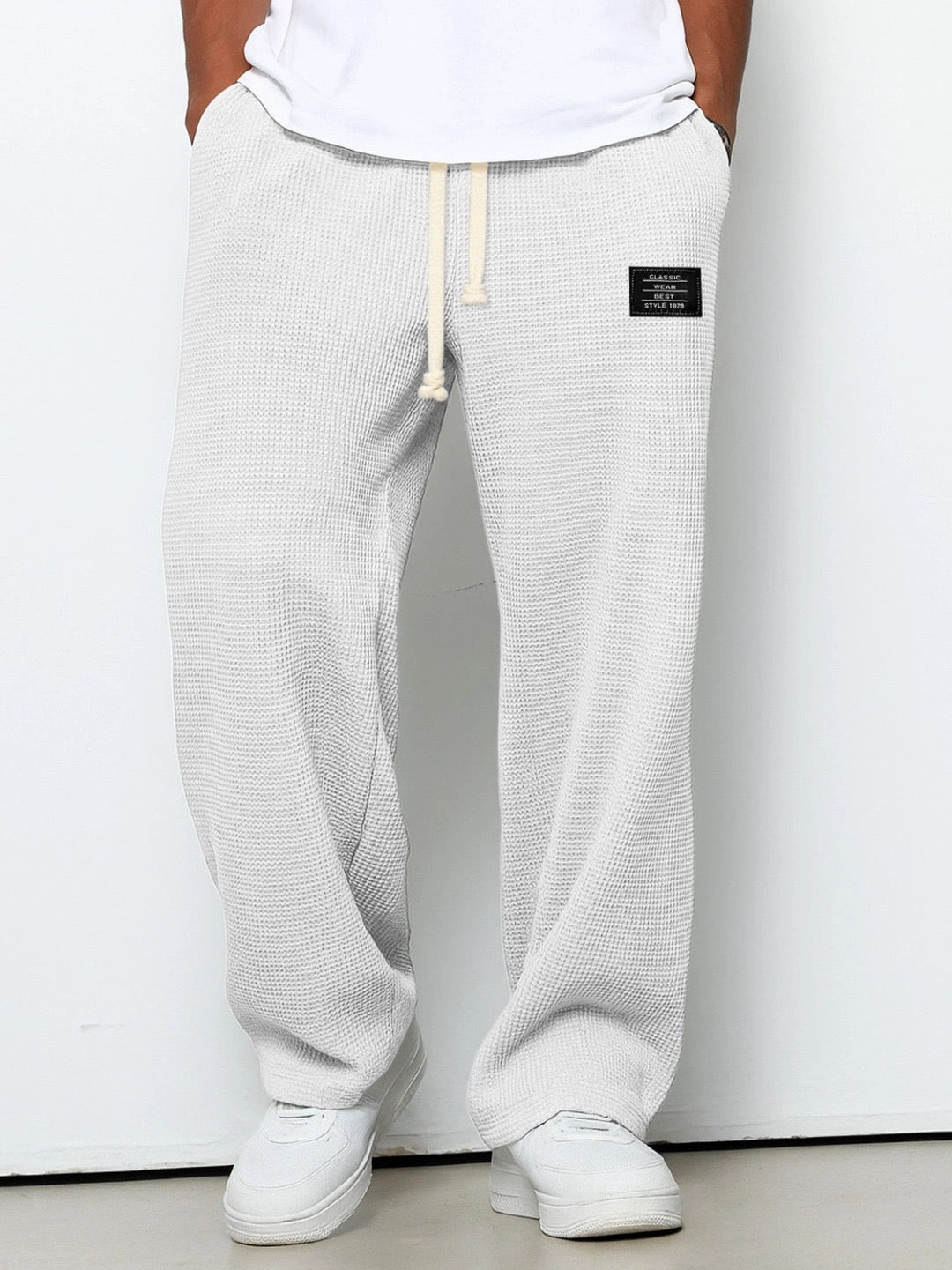 CLASSIC TROUSERS FOR MEN