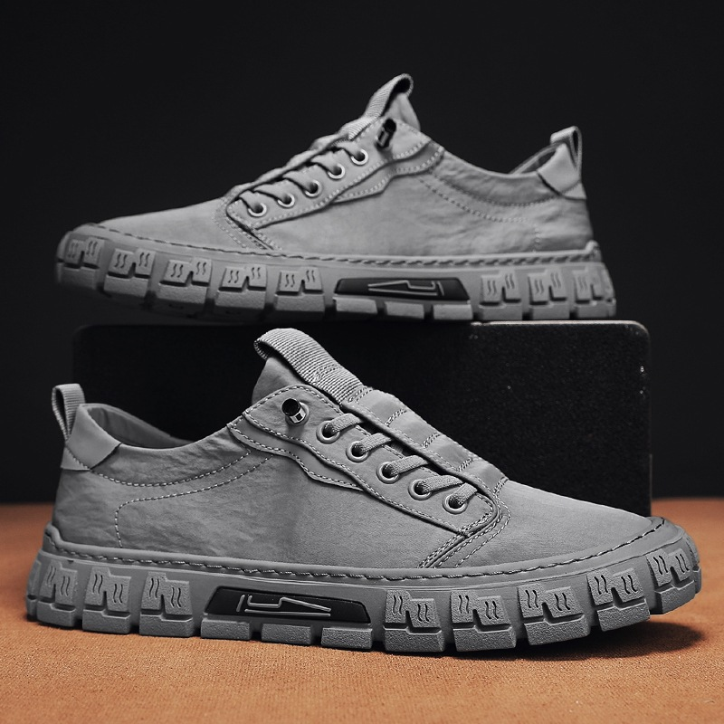 LIGHTWEIGHT SNEAKERS FOR MEN