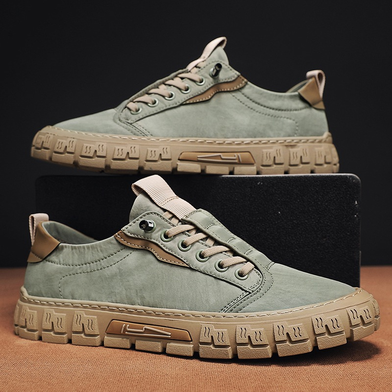 LIGHTWEIGHT SNEAKERS FOR MEN