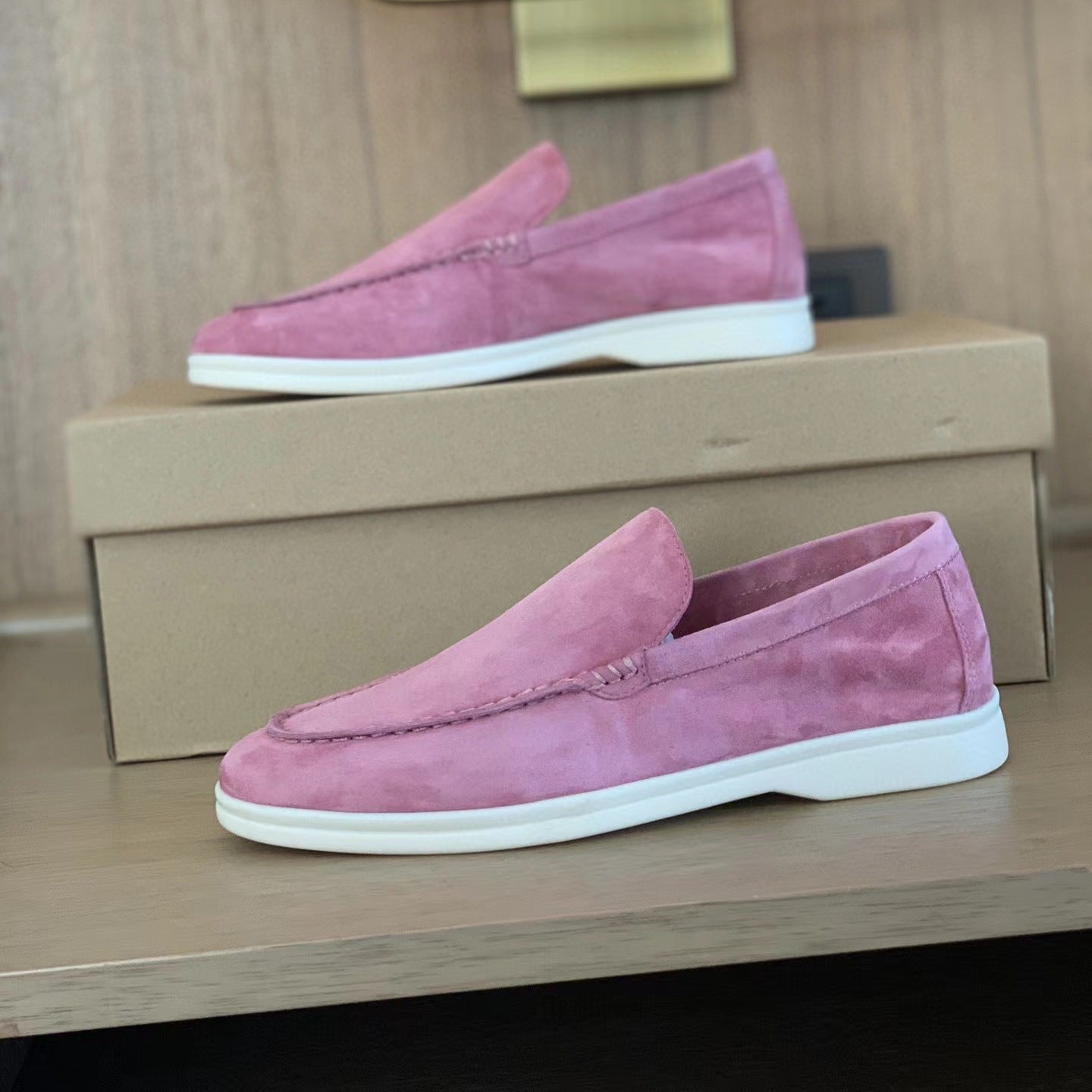 LOW-TOP LOAFERS FOR MEN