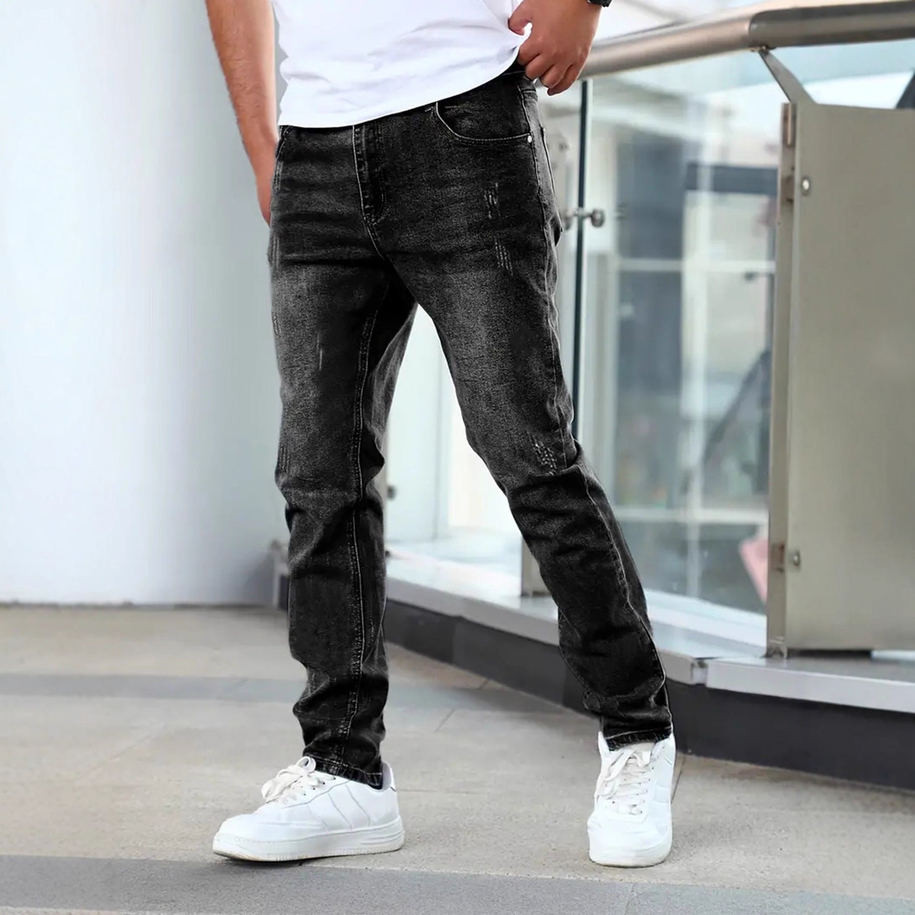 SLIM FIT DENIM JEANS FOR MEN