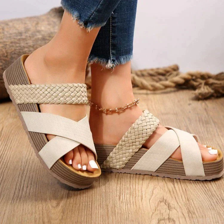 Nikki - Fashionable Orthopedic Sandals