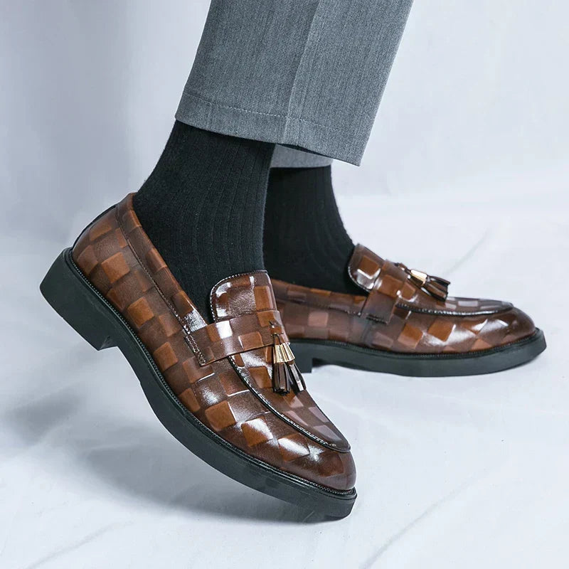 CLASSIC TASSEL LOAFERS FOR MEN