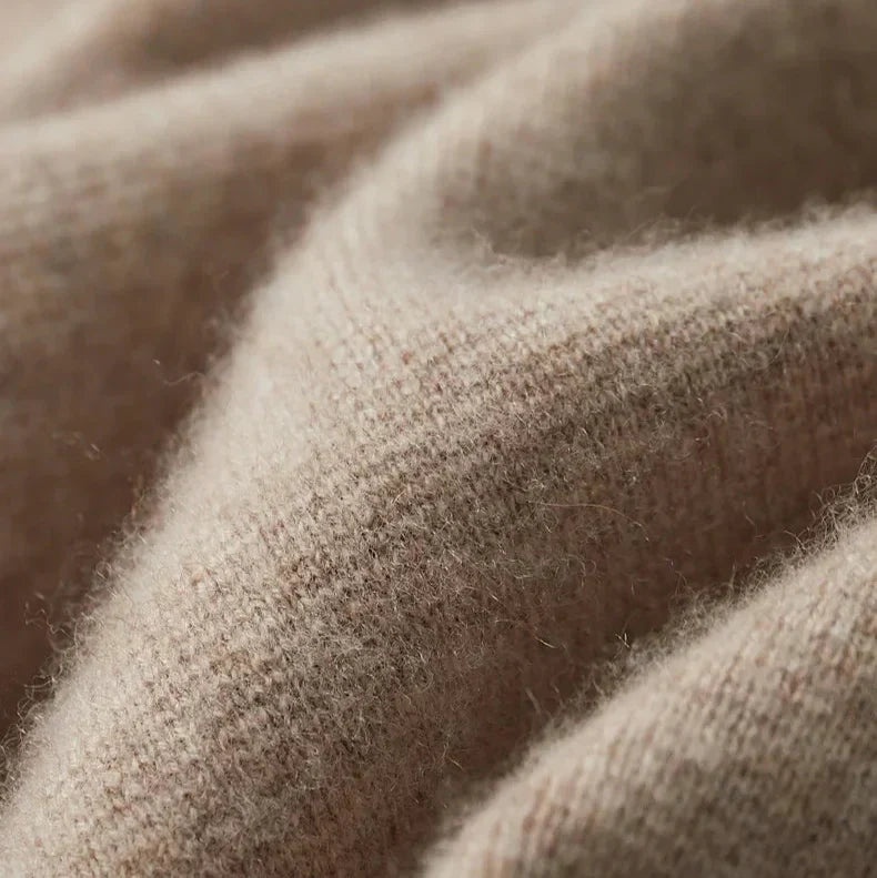 REFINED KNITTED CARDIGAN FOR MEN
