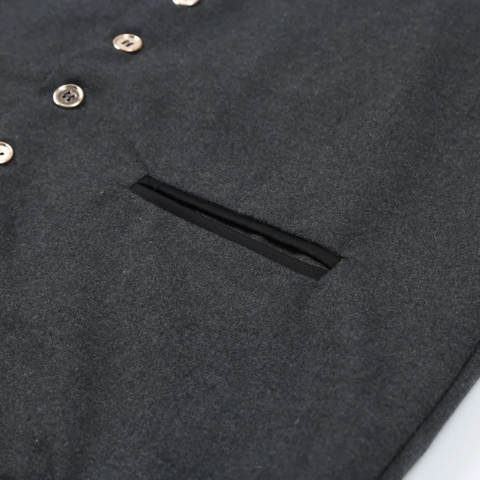 SLIM TRACHTEN VEST FOR MEN