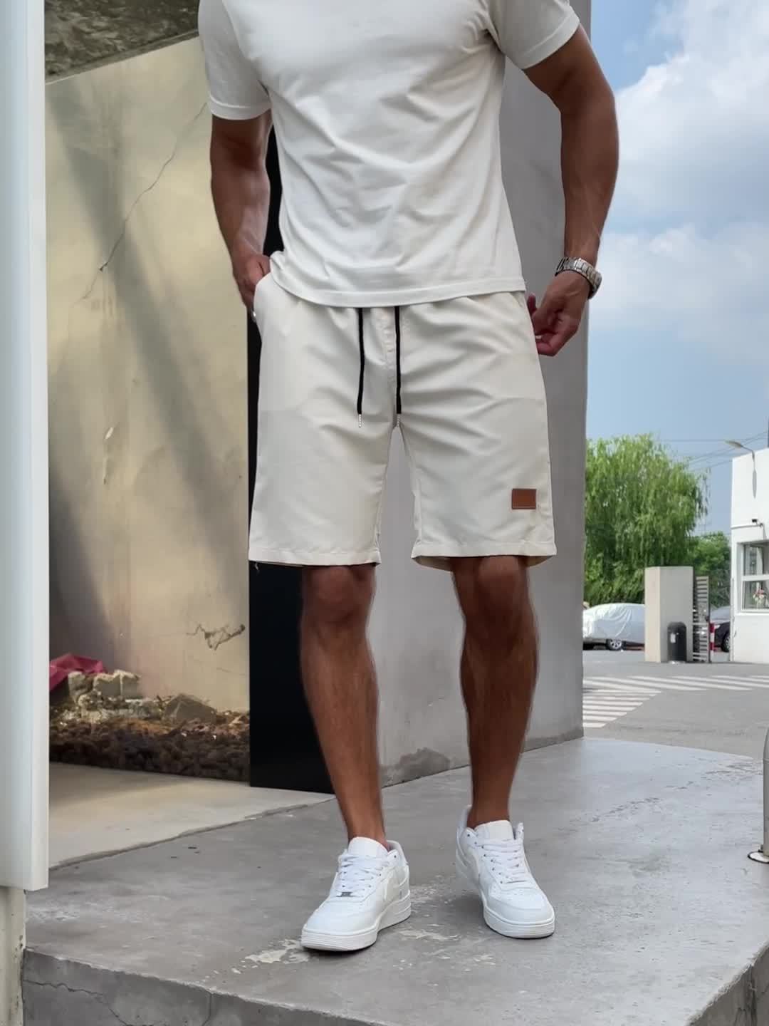 DRAWSTRING OUTDOOR SHORTS FOR MEN