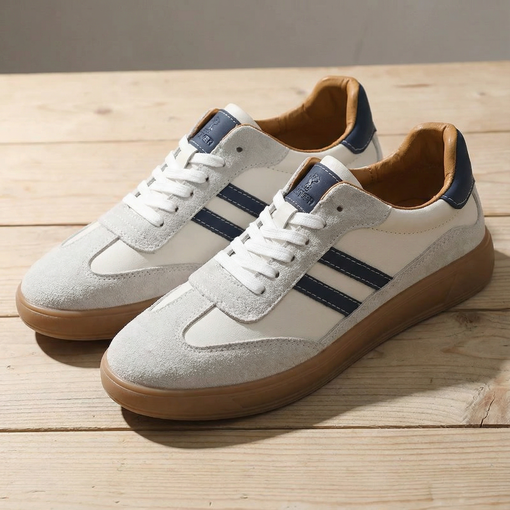 CLASSIC SHOES FOR MEN