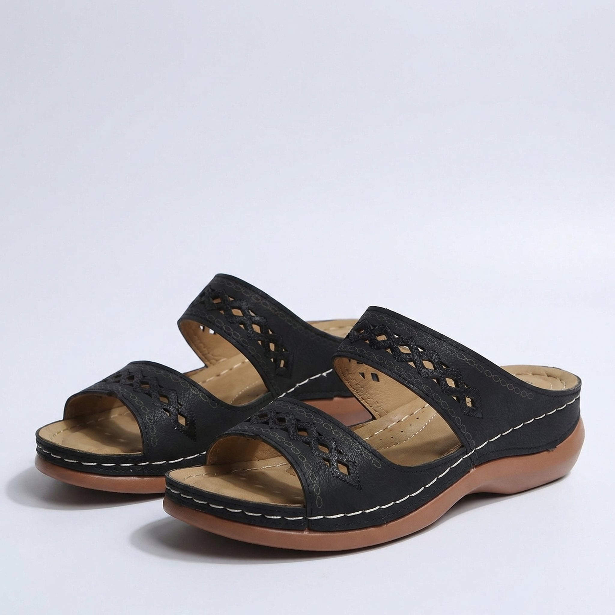 Monta - Padded Orthopedic Sandals