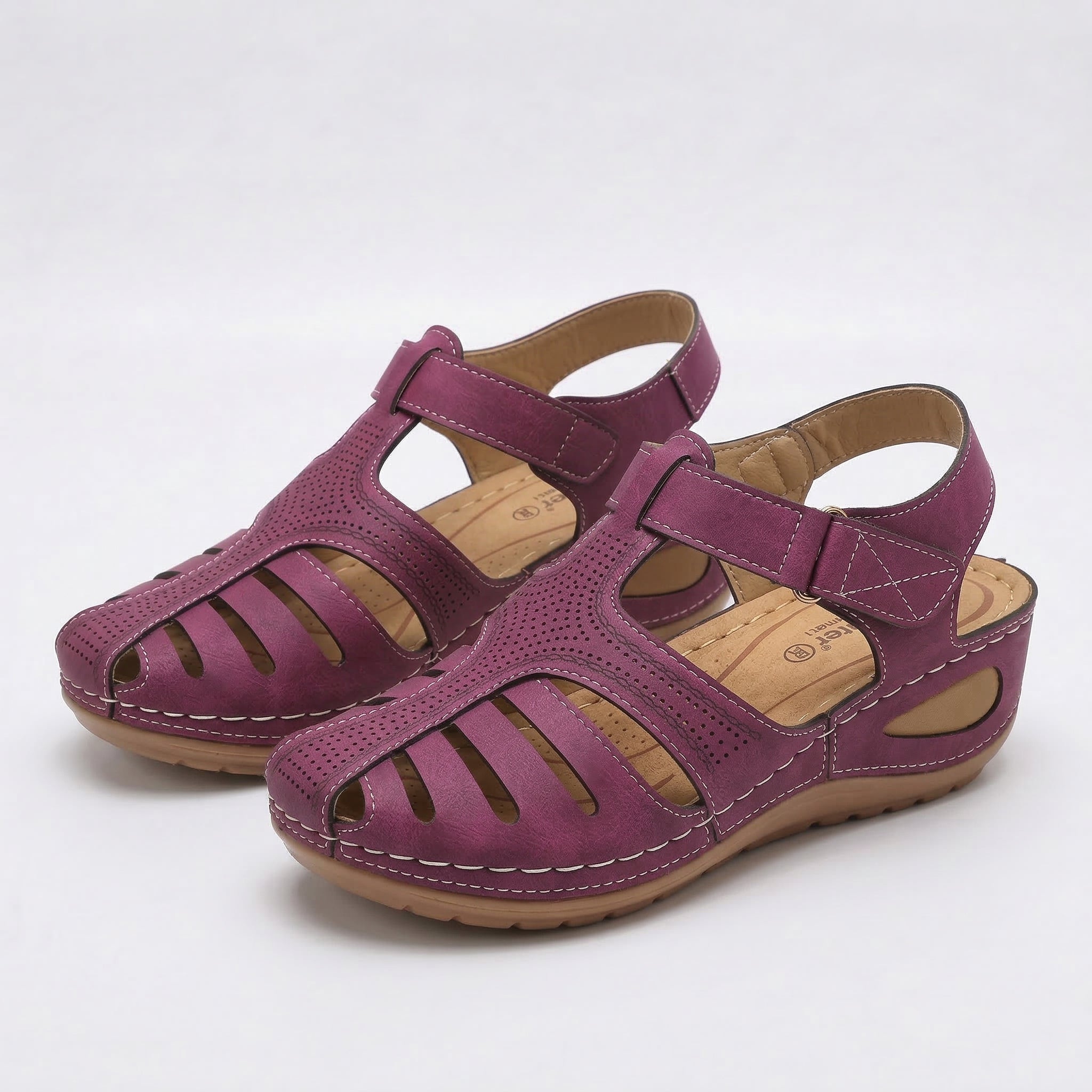 Leni – Comfort Sandals with Gentle Elevation